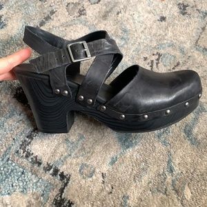Korks Abloom size 8 black clog